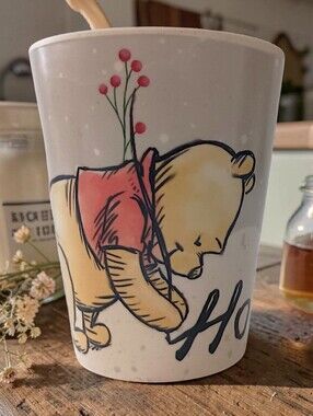 Vintage Disney Winnie the Pooh Melamine Cup Ho Ho Ho Classic Hunny Pot Tumbler